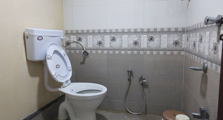 Hotel Balaji, Ahmedabad 5